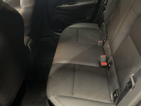 Nissan Juke 1.0 DIG-T N-Connecta SUV 5dr Petrol Manual Euro 6 (s/s) (114 ps) Alloy Whee 18