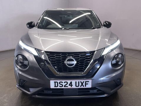 Nissan Juke 1.0 DIG-T N-Connecta SUV 5dr Petrol Manual Euro 6 (s/s) (114 ps) Alloy Whee 10