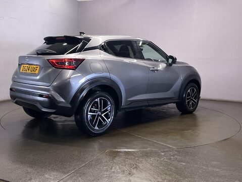Nissan Juke 1.0 DIG-T N-Connecta SUV 5dr Petrol Manual Euro 6 (s/s) (114 ps) Alloy Whee 8