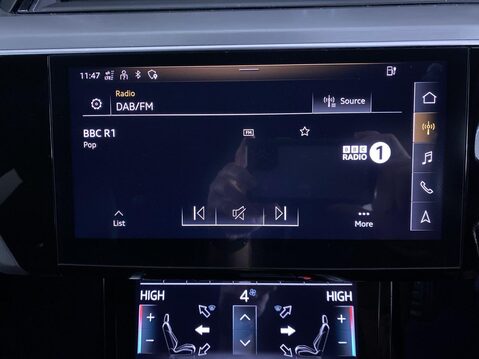 Audi E-Tron 55 S line SUV 5dr Electric Auto quattro 95kWh (408 ps) Cruise - 1 Owner - S 30