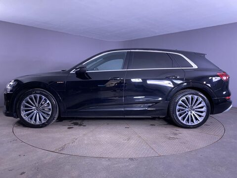 Audi E-Tron 55 S line SUV 5dr Electric Auto quattro 95kWh (408 ps) Cruise - 1 Owner - S 5