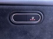 Mercedes-Benz A Class 1.3 A200 AMG Line (Executive) Hatchback 5dr Petrol Manual Euro 6 (s/s) (163 25