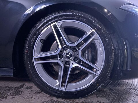 Mercedes-Benz A Class 1.3 A200 AMG Line (Executive) Hatchback 5dr Petrol Manual Euro 6 (s/s) (163 12