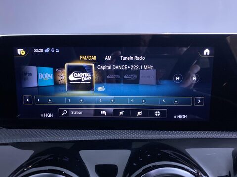 Mercedes-Benz A Class 1.3 A200 AMG Line (Executive) Hatchback 5dr Petrol Manual Euro 6 (s/s) (163 30