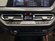 BMW 1 Series 1.5 118i Sport Hatchback 5dr Petrol DCT Euro 6 (s/s) (140 ps) 1 Owner - Sat 28