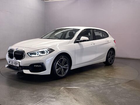 BMW 1 Series 1.5 118i Sport Hatchback 5dr Petrol DCT Euro 6 (s/s) (140 ps) 1 Owner - Sat 4