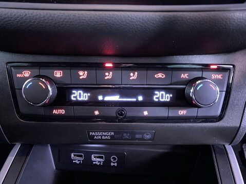 SEAT Arona 1.0 TSI GPF FR Sport SUV 5dr Petrol DSG Euro 6 (s/s) (115 ps) Air Con - All 31