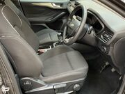 Ford Focus 1.0T EcoBoost MHEV Titanium Estate 5dr Petrol Hybrid Manual Euro 6 (s/s) (1 9