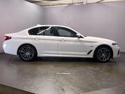 BMW 5 Series 2.0 530e 12kWh M Sport Saloon 4dr Petrol Plug-in Hybrid Steptronic Euro 6 ( 9