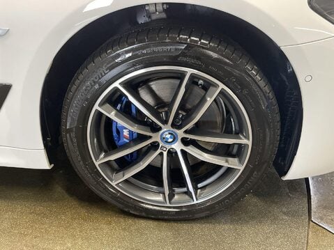 BMW 5 Series 2.0 530e 12kWh M Sport Saloon 4dr Petrol Plug-in Hybrid Steptronic Euro 6 ( 12
