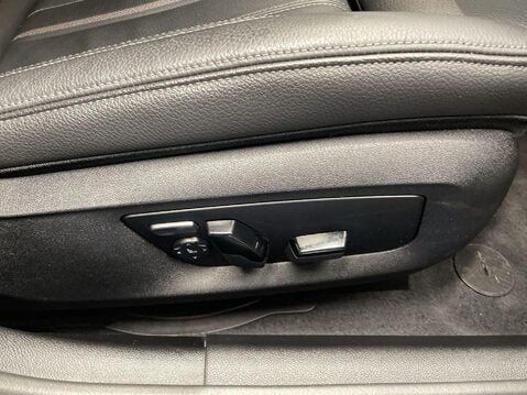 BMW 5 Series 2.0 530e 12kWh M Sport Saloon 4dr Petrol Plug-in Hybrid Steptronic Euro 6 ( 24