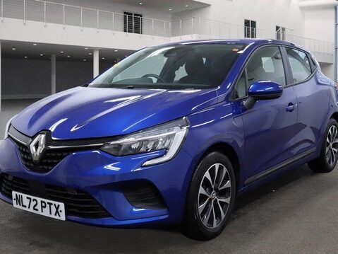 Renault Clio 1.0 TCe Iconic Edition Hatchback 5dr Petrol Manual Euro 6 (s/s) (90 ps) Sat 2