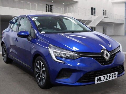 Renault Clio 1.0 TCe Iconic Edition Hatchback 5dr Petrol Manual Euro 6 (s/s) (90 ps) Sat 1