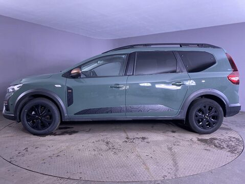 Dacia Jogger 1.6 Hybrid EXTREME MPV 5dr Petrol Hybrid Auto Euro 6 (s/s) (140 ps) Sat Nav 5