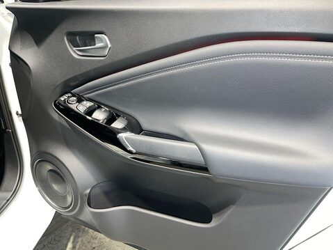 Nissan Juke 1.0 DIG-T Tekna SUV 5dr Petrol DCT Auto Euro 6 (s/s) (114 ps) 25