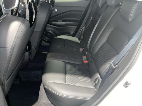 Nissan Juke 1.0 DIG-T Tekna SUV 5dr Petrol DCT Auto Euro 6 (s/s) (114 ps) 17