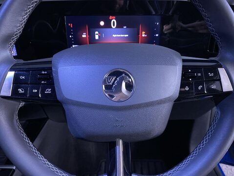 Vauxhall Astra 1.2 Turbo Design Hatchback 5dr Petrol Manual Euro 6 (s/s) (130 ps) Cruise - 22