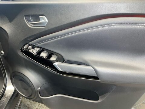 Nissan Juke 1.0 DIG-T Tekna SUV 5dr Petrol DCT Auto Euro 6 (s/s) (114 ps) 25