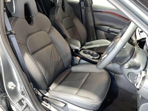 Nissan Juke 1.0 DIG-T Tekna SUV 5dr Petrol Manual Euro 6 (s/s) (114 ps) 14