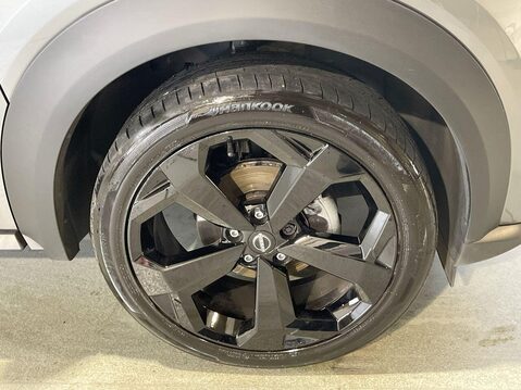 Nissan Juke 1.0 DIG-T Tekna SUV 5dr Petrol Manual Euro 6 (s/s) (114 ps) 11