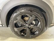 Nissan Juke 1.0 DIG-T Tekna SUV 5dr Petrol Manual Euro 6 (s/s) (114 ps) 11