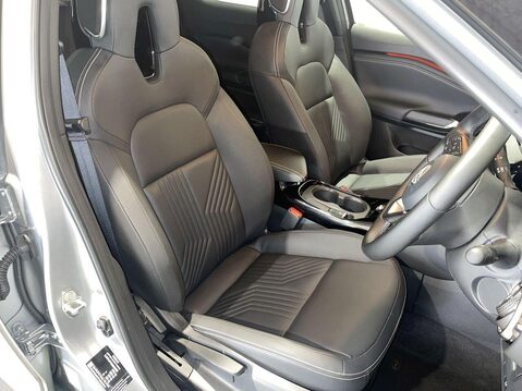 Nissan Juke 1.0 DIG-T Tekna SUV 5dr Petrol Manual Euro 6 (s/s) (114 ps) 14