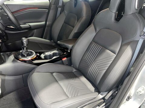 Nissan Juke 1.0 DIG-T Tekna SUV 5dr Petrol Manual Euro 6 (s/s) (114 ps) 16