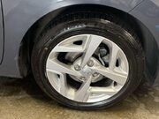 Hyundai i10 1.0 SE Connect Hatchback 5dr Petrol Auto Euro 6 (s/s) (67 ps) Cruise Contr 12