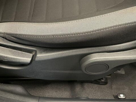 Hyundai i10 1.0 SE Connect Hatchback 5dr Petrol Auto Euro 6 (s/s) (67 ps) Cruise Contr 22