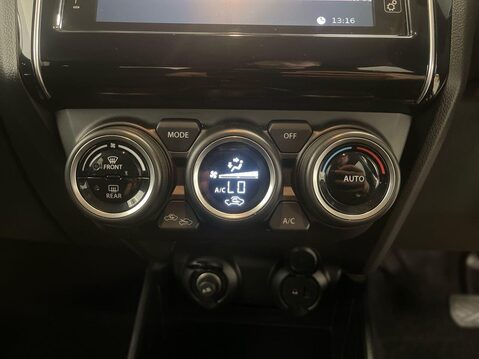 Suzuki Swift 1.2 Dualjet MHEV SZ5 Hatchback 5dr Petrol Hybrid CVT Euro 6 (s/s) (83 ps) O 8