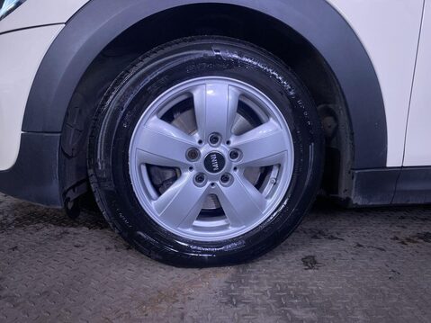 Mini Hatch 1.5 Cooper Hatchback 3dr Petrol Steptronic Euro 6 (s/s) (136 ps) Air Con - 12