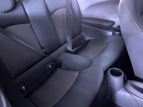 Mini Hatch 1.5 Cooper Hatchback 3dr Petrol Steptronic Euro 6 (s/s) (136 ps) Air Con - 19