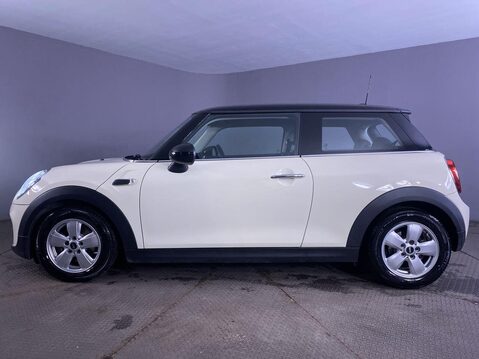 Mini Hatch 1.5 Cooper Hatchback 3dr Petrol Steptronic Euro 6 (s/s) (136 ps) Air Con - 5