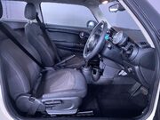 Mini Hatch 1.5 Cooper Hatchback 3dr Petrol Steptronic Euro 6 (s/s) (136 ps) Air Con - 15