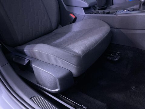 Volkswagen Golf 1.5 TSI Match Hatchback 5dr Petrol Manual Euro 6 (s/s) (115 ps) Cruise - Bl 26