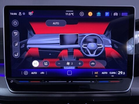 Volkswagen Golf 1.5 TSI Match Hatchback 5dr Petrol Manual Euro 6 (s/s) (115 ps) Cruise - Bl 31