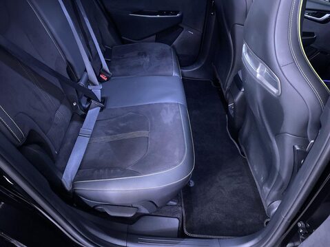 Kia EV6 77.4kWh GT Hatchback 5dr Electric Auto AWD (576 bhp) Sensors - 1 Owner - Sa 19