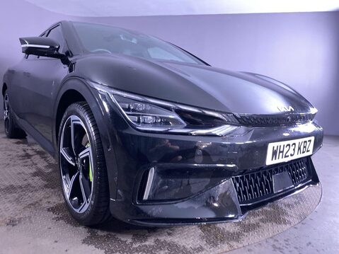 Kia EV6 77.4kWh GT Hatchback 5dr Electric Auto AWD (576 bhp) Sensors - 1 Owner - Sa 11