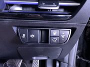 Kia EV6 77.4kWh GT Hatchback 5dr Electric Auto AWD (576 bhp) Sensors - 1 Owner - Sa 29