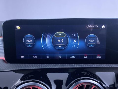 Mercedes-Benz A Class 1.3 A200 AMG Line Night Edition (Premium Plus) Hatchback 5dr Petrol 7G-DCT 32