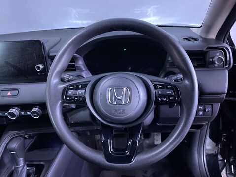 Honda HR-V 1.5 h i-MMD Elegance SUV 5dr Petrol Hybrid CVT Euro 6 (s/s) (131 ps) Sat Na 16