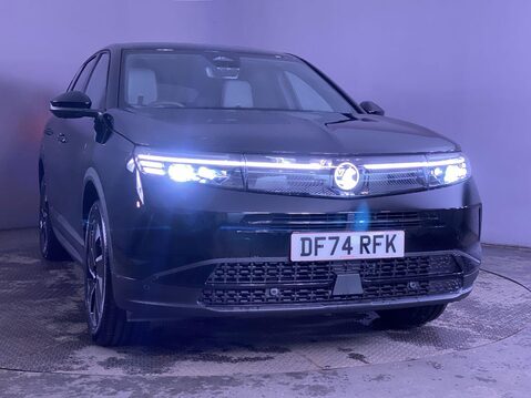 Vauxhall Grandland 1.2 MHEV GS SUV 5dr Petrol Hybrid e-DCT Euro 6 (s/s) (136 ps) Half Leather 2