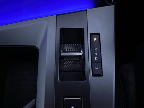 Vauxhall Grandland 1.2 MHEV GS SUV 5dr Petrol Hybrid e-DCT Euro 6 (s/s) (136 ps) Half Leather 21