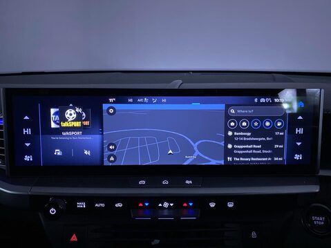 Vauxhall Grandland 1.2 MHEV GS SUV 5dr Petrol Hybrid e-DCT Euro 6 (s/s) (136 ps) Half Leather 20