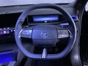 Vauxhall Grandland 1.2 MHEV GS SUV 5dr Petrol Hybrid e-DCT Euro 6 (s/s) (136 ps) Half Leather 16