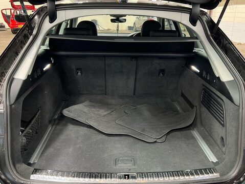 Audi A6 2.0 TFSI 40 Sport Estate 5dr Petrol S Tronic Euro 6 (s/s) (204 ps) Leather 7