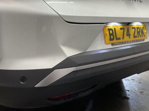 Renault Scenic E-Tech long range 87kWh techno SUV 5dr Electric Auto (22kW Charger) (220 ps) Parki 14