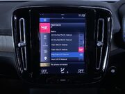 Volvo XC40 1.5 T3 Inscription SUV 5dr Petrol Manual Euro 6 (s/s) (163 ps) Leather - Cr 30