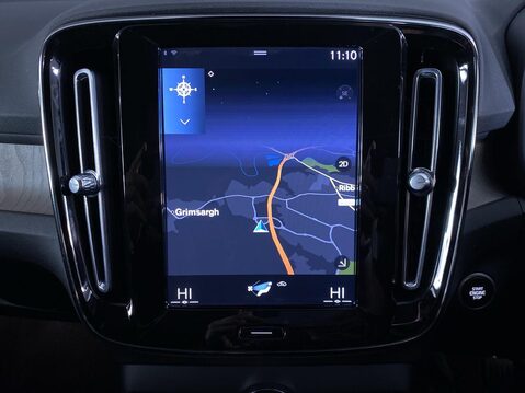 Volvo XC40 1.5 T3 Inscription SUV 5dr Petrol Manual Euro 6 (s/s) (163 ps) Leather - Cr 20