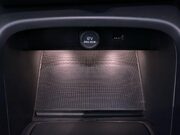 Volvo XC40 1.5 T3 Inscription SUV 5dr Petrol Manual Euro 6 (s/s) (163 ps) Leather - Cr 29